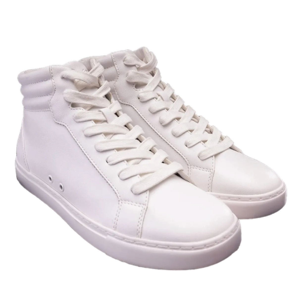 Fuego High-Top Dance Sneakers in Weiss, weiß vegan mit Schnürsenkeln, von vorne gezeigt von Fuego Dance Shoes.